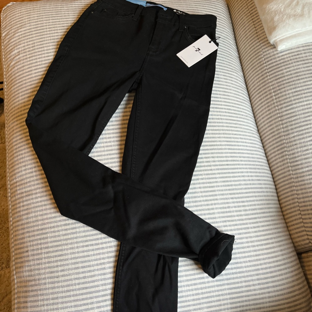 7 For All Mankind NWT 26 Skinny Ankle Black